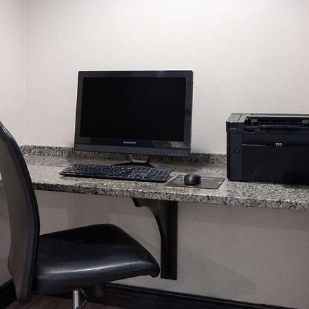 La Quinta Inn By Wyndham Buffalo Airport Williamsville Extérieur photo
